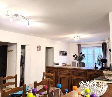 Champagnac-la-Noaille Apartamento | Gîte de France à Champagnac-la-Noaille 3 épis - Gîte de France 4 personnes MAE-9884