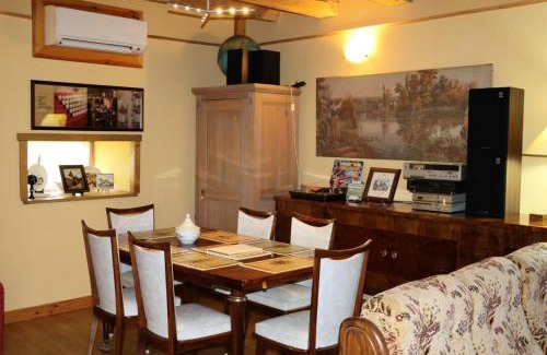 Saint-Martin-Sepert Apartamento | Gîte de France à Les Trois Saints 2 épis - Gîte de France 8 personnes MAE-9244