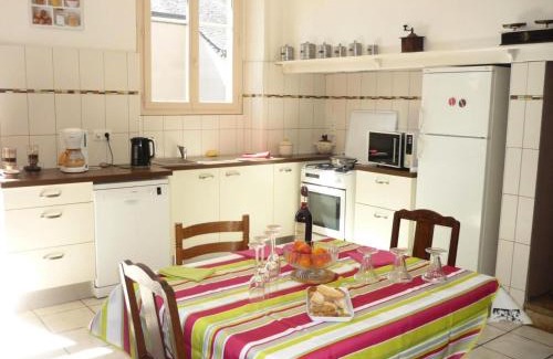 Vars-sur-Roseix Apartamento | Gîte de France à Vars-sur-Roseix 3 épis - Gîte de France 5 personnes MAE-9624