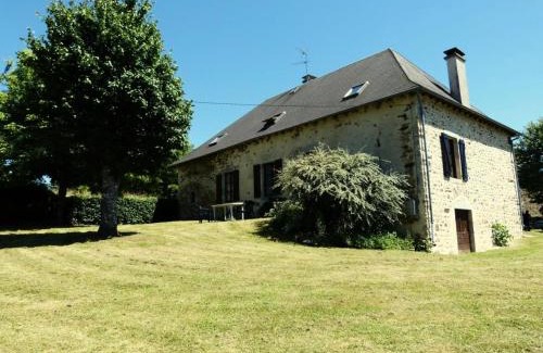 Latronche Apartamento | Gîte de France Grand 2 épis - Gîte de France 6 personnes MAE-9454