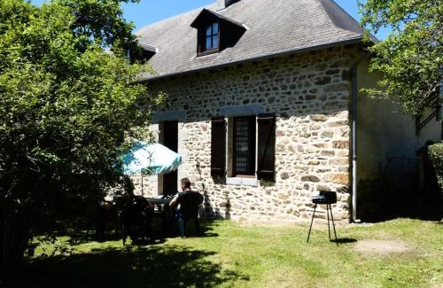 Latronche Apartamento | Gîte de France Petit 2 épis - Gîte de France 4 personnes MAE-9634