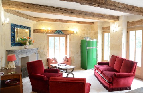 Azay-le-Rideau Casa | Gîte de l'Abreuvoir, in the heart of Azay le Rideau