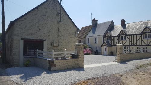 Englesqueville-la-Percee Casa | gîte de la Girouette