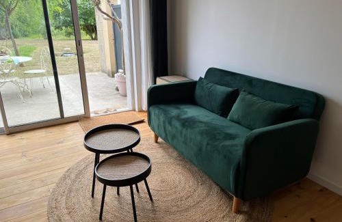 Saint-Michel-de-Fronsac Apartamento | Gîte de La Clie