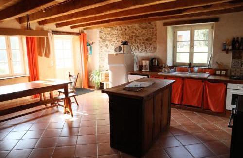 Secondigny Casa | Gîte de la Barlière