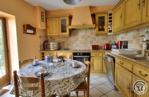 Dommartin Casa | Gîte de la Bergeonnière