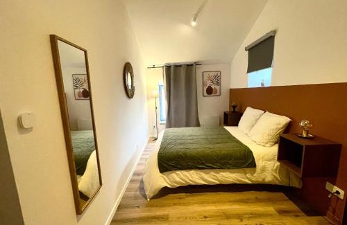 Chauvigny Apartamento | Gîte De la Cour au Grenier 2