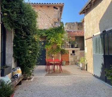 Chauvigny Apartamento | Gîte De la Cour au Grenier 2