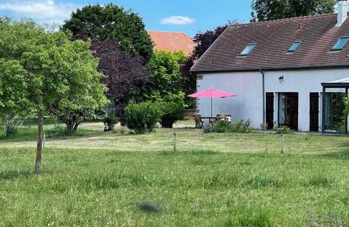 Diancey Casa | Gîte de la Fontaine salée