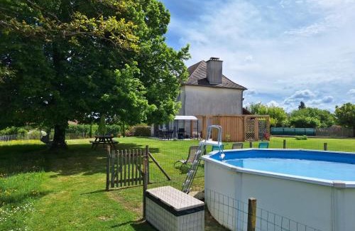 Saint-Yrieix-la-Perche Casa | Gîte de La Grange Ovalaire