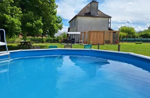 Saint-Yrieix-la-Perche Casa | Gîte de La Grange Ovalaire