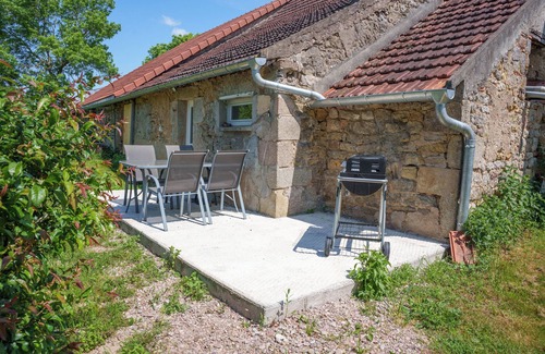 Lormes Casa | Gîte de la tuilerie