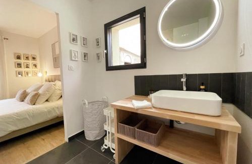 Ballan-Mire Casa | Gîte de luxe avec piscine chauffée et SPA au cœur du Val de Loire - FR-1-381-615