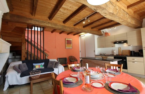 Berson Casa | Gîte de Monfollet - Berson