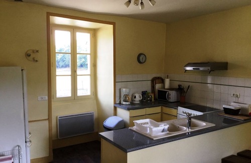 Orgnac-sur-Vezere Cabaña | Gîte des Chaises Basses - Casa típica en Corrèze en absoluta calma