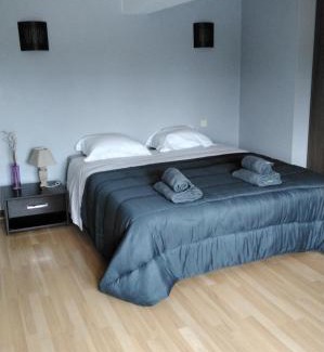 Saint-Galmier Casa | Gîte des oliviers