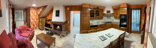 Le Clerjus Casa | Gîte Des Prés Berthe