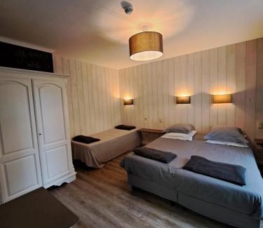 Cugnon Casa | Gîte des Roches