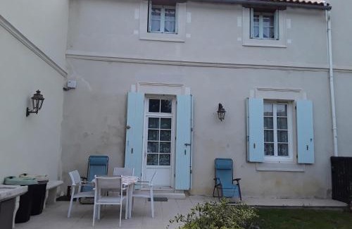 Allas-Bocage Casa | Gîte du Château