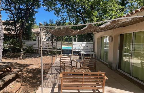 Velleron Casa | Gîte du Jonquas