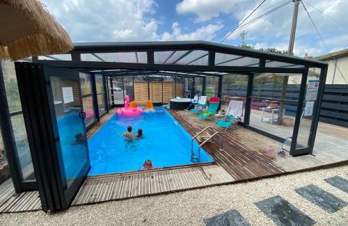 Toucy Apartamento | Gîte du Silo Loft atypique ,Tournesol , spa&piscine couverte