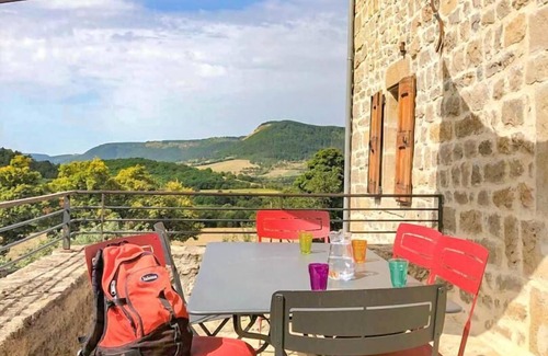 Lanuejols Casa | Gîte du Viala - LANUEJOLS