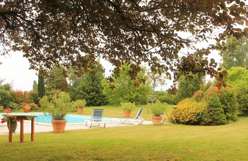 Bergerac Casa | Gîte en Périgord Pleine Nature Piscine
