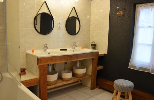 Nouvelle d'Arrou Casa | Gîte familial à Arrou avec jardin, babyfoot, mezzanine suspendue et cuisine équipée - FR-1-581-93