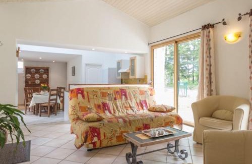 Vertou Casa | Gîte familial en forêt avec jardin clos, à 15 km de Nantes, équipements complets pour un séjour idéal - FR-1-306-807