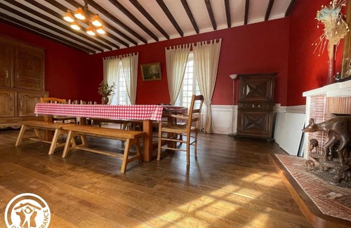 Le Champ-Saint-Pere Casa | Gîte familial en pleine nature avec piscine et activités proches des parcs O’Fun et O’Gliss - FR-1-426-238