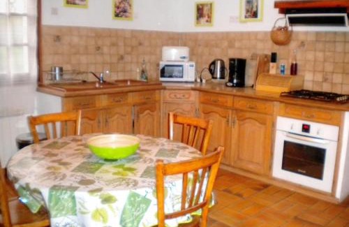 Mazieres-de-Touraine Casa | Gîte familial en Touraine avec jardin, proche châteaux et vignobles, animaux acceptés. - FR-1-381-240