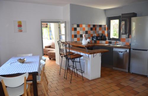 Saint-Julien-de-la-Nef Casa | Gîte Figaret