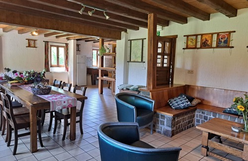 Nadrin Cabaña | Gîte Filly 4C - 14 pers.-Gîte-Rural-Baño con ducha-Vista al campo