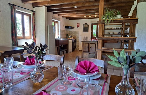 Nadrin Cabaña | Gîte Filly 4C - 14 pers.-Gîte-Rural-Baño con ducha-Vista al campo
