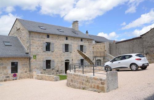 Albaret-le-Comtal Casa | Gîte Gîte de France 6/10 personnes à La Ferme Lionnet