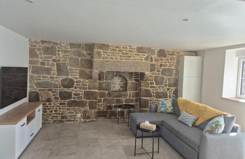 Saint-Martin-l'Aiguillon Casa | Gîte Gaïa au cœur de la campagne