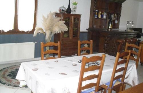 Senlis Casa | Gîte indépendant avec jardin clos, terrasse et wifi, au centre de Senlis, animaux acceptés - FR-1-376-52