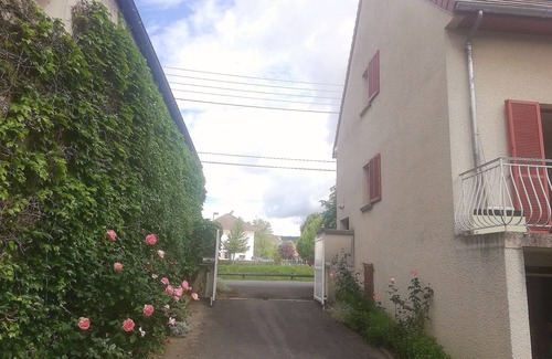 Chateau-Thierry Cama Y Desayuno | Gîte Jardin d'Eden