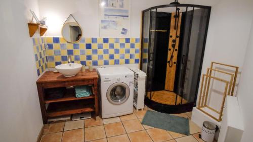 Aouste-sur-Sye Casa | Gîte l échappée bleue Dromoise - la chambre