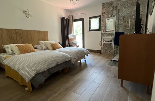 Le Castellet Cama Y Desayuno | Gîte L'Atelier ***