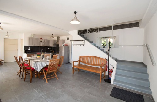 Compertrix Casa | Gîte La Blanche Longère, furnished holiday home, graded 4****