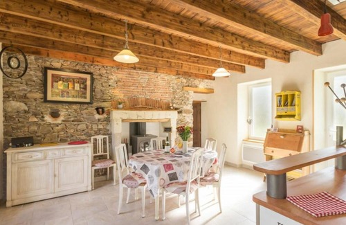 La Haie-Fouassiere Casa | Gîte La Haie-Fouassière, 3 pièces, 5 personnes - FR-1-306-817