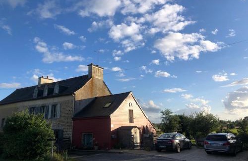 Saint-Aubin-d'Aubigne Casa | Gîte LA Maison LA
