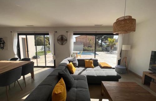 Saint-Hippolyte-le-Graveyron Casa | Gîte « la Niña »