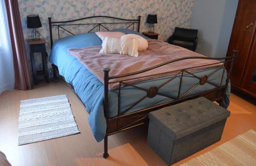Joinville Casa | Gîte La Rose trémière