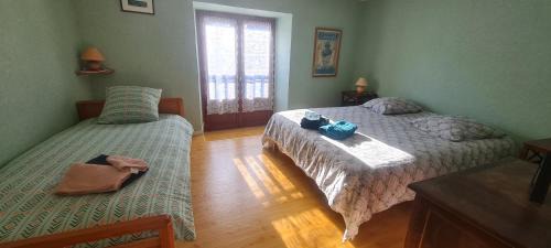 Canet-de-Salars Casa | gîte la tanière de claire