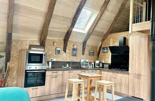 Coubisou Casa | Gîte Le Couderc de Coubisou, grange rénovée