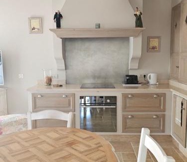 Chateauneuf-les-Martigues Casa | Gîte le Félibre
