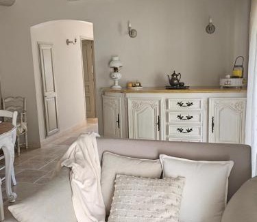 Chateauneuf-les-Martigues Casa | Gîte le Félibre