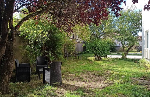 Verdun Apartamento | Gîte LE FRANCAIS: meublé 3 étoiles, 2 chambres, GARAGE et JARDIN, CLIMATISATION